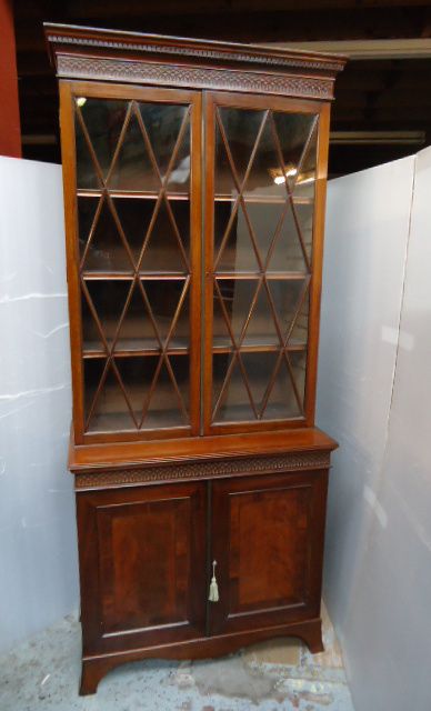 Quality Mahogany Bookcase