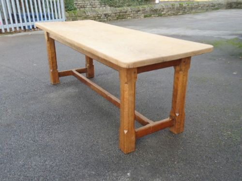 Super 7' Oak Table
