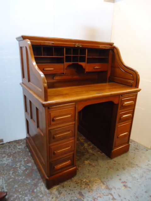 Quality Walnut Roll Top Desk
