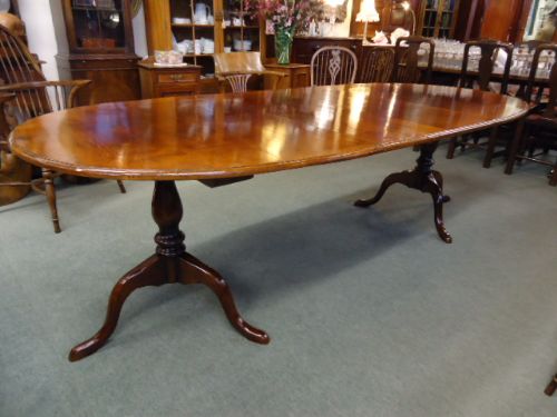 8' Oak Oval Extending Table