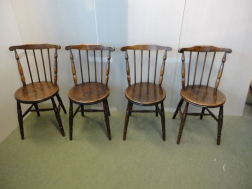 Set of 4 Kitchen Chairs