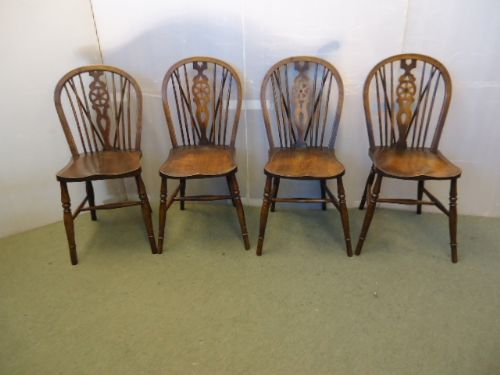 4 Wheelback Kitchen Chairs