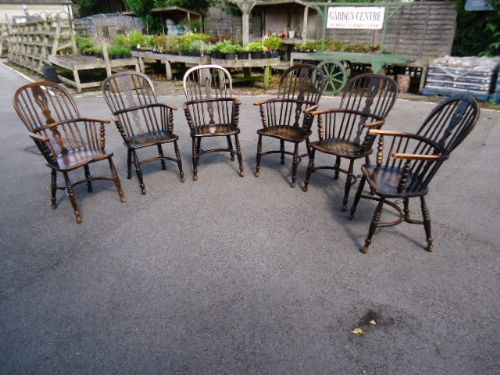 Set of 6 Windsor Chairs