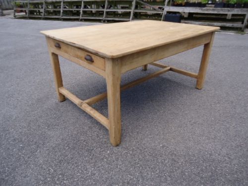 Pine Farmhouse Table