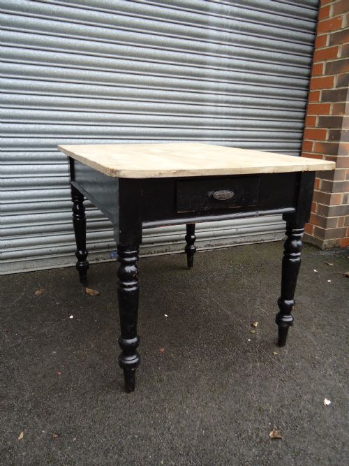 Pine Scrub Top Table