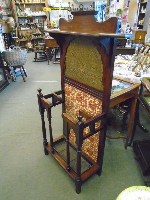 Arts & Crafts Stick Stand