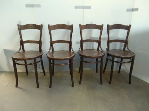 Good Set of 4 Bentwood Chairs