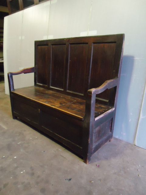 Welsh Pine Settle