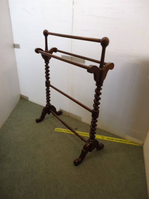Victorian Mahogany Towel Rail