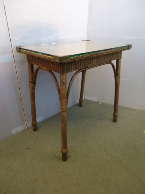 Large Lloyd  Loon Table