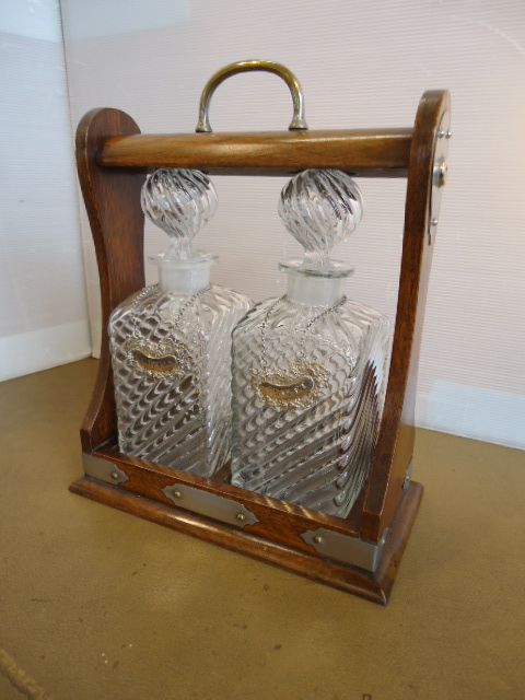 Oak 2 Bottle Tantalus