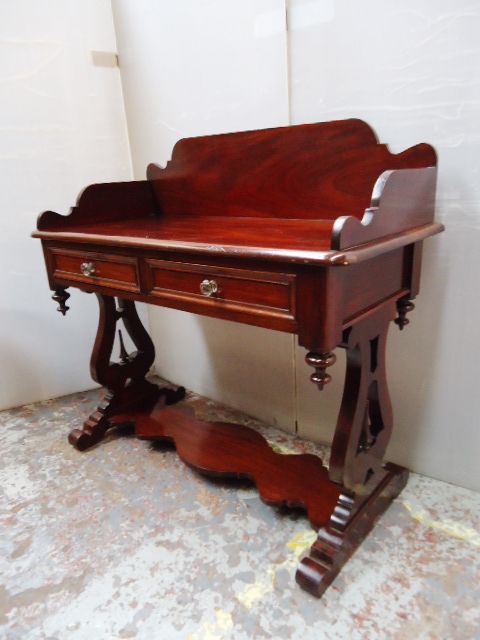Mahogany Washstand