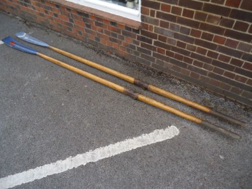 Pair of Presentation Oars
