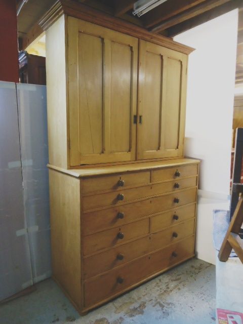 Cupboard on Chest