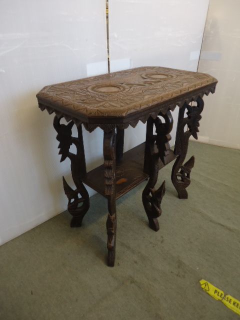 Leopard Table