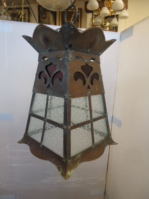 Quality Large Arts & Crafts Lantern