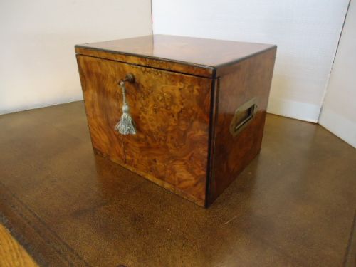 Quality Burr Walnut Humidor