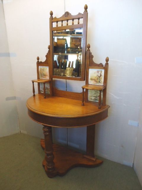 Duchess Dressing Table