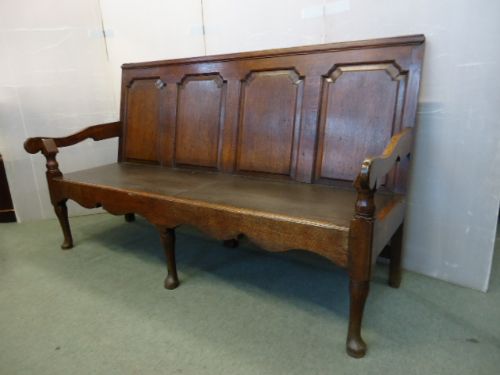 Period Oak Settle