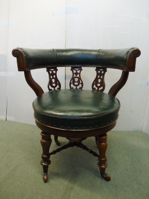 Oak Framed Revolving Office/desk Chair