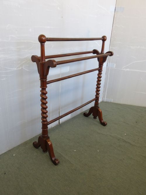 Mahogany Towel Rail
