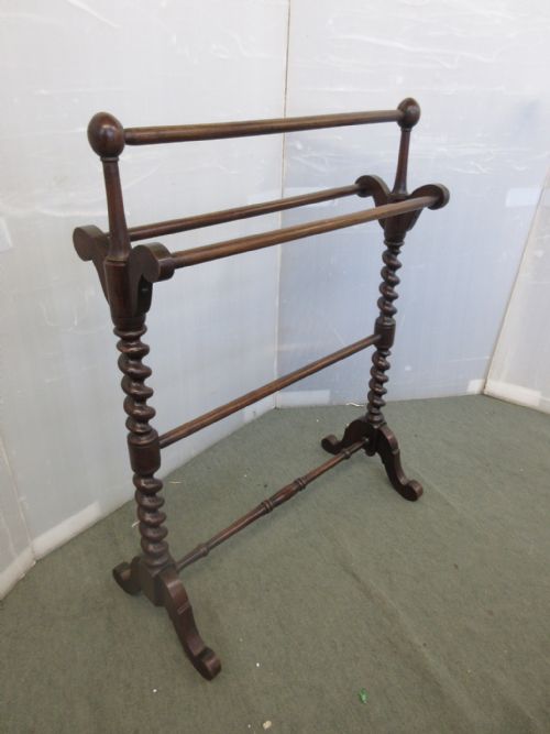 Mahoagany Towel Rail