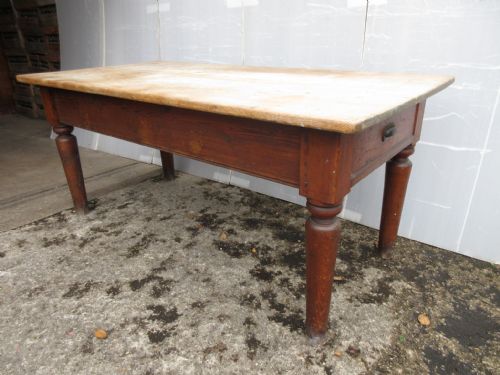 Super Large Table
