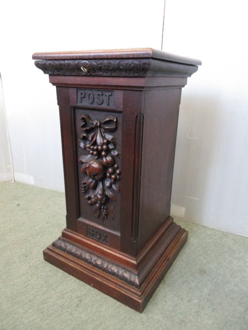 Hotel Post Box