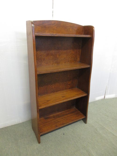 Small Oak  Bookshelf