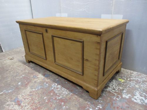 Large Pine Box