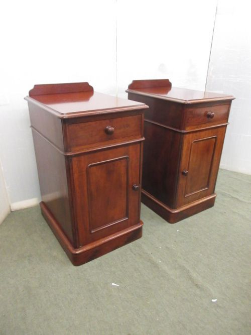 Pair of Mahogany Bedsides