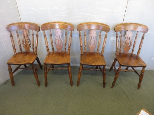 Set of 4 Kitchen Chairs