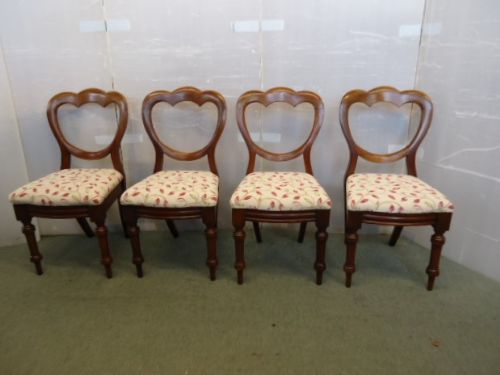 Set of 4 Balloon Back Chairs