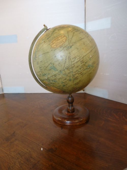 10" Globe on Stand