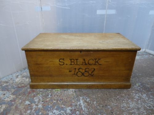 Scrumbled Pine Box
