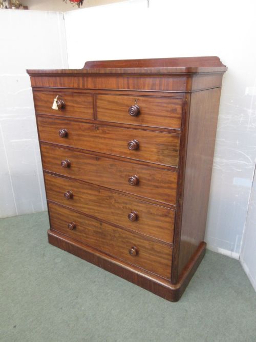 Mahogany 5 Height Chest of Drawers