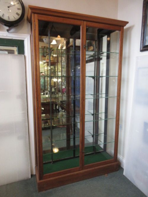 Shop Display Cabinet