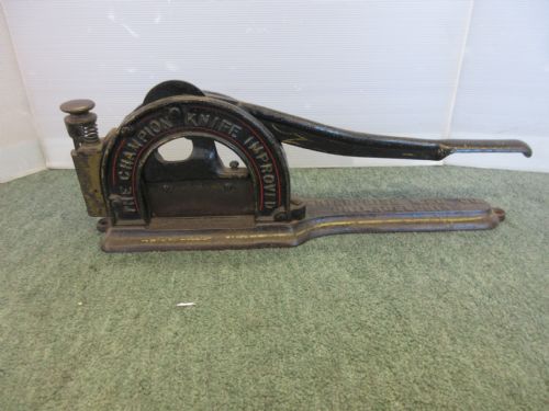 Tobacco Cutter