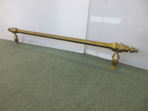 Quality  Range  Pole