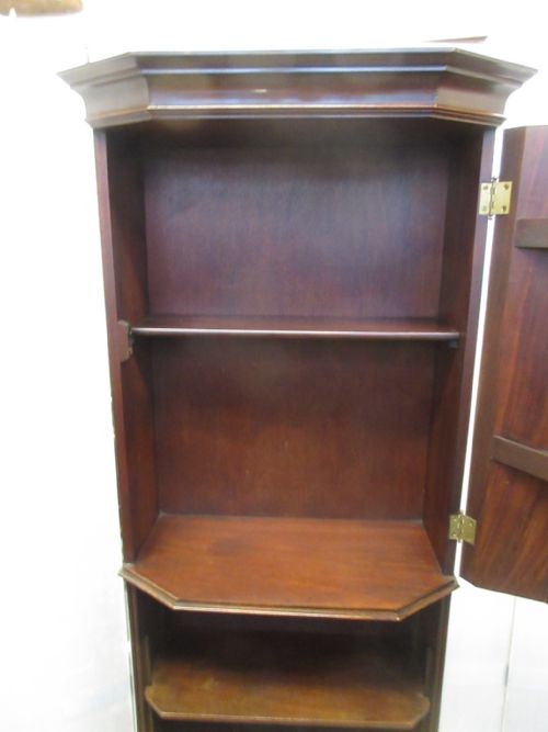 MAHOGANY CUPBOARD BOOKSHELF - ADDITIONAL PHOTO 6
