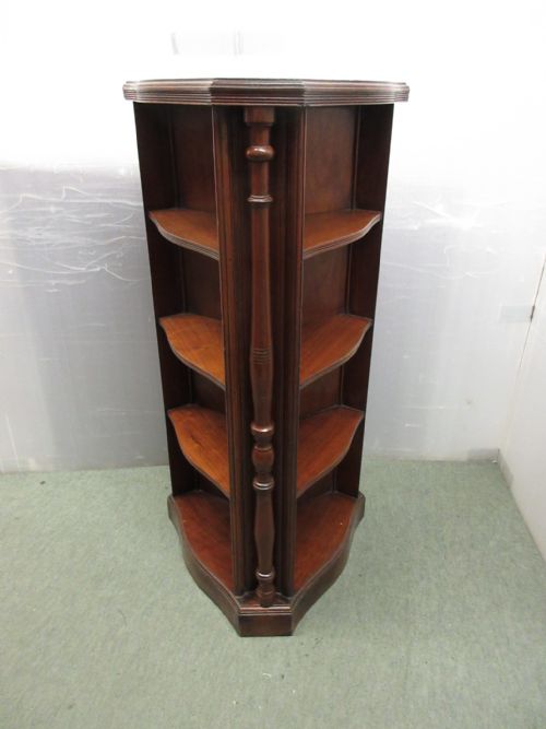 3 Sided Book Stand
