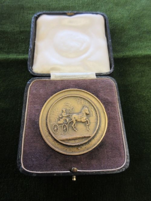 Horse & Carriage Medal