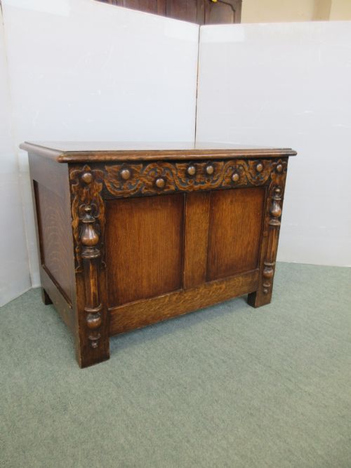 Small Carved Oak Box