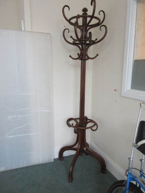 SUPER QUALITY BENTWOOD COAT STAND WITH DOUBLE TOP - ADDITIONAL PHOTO 1