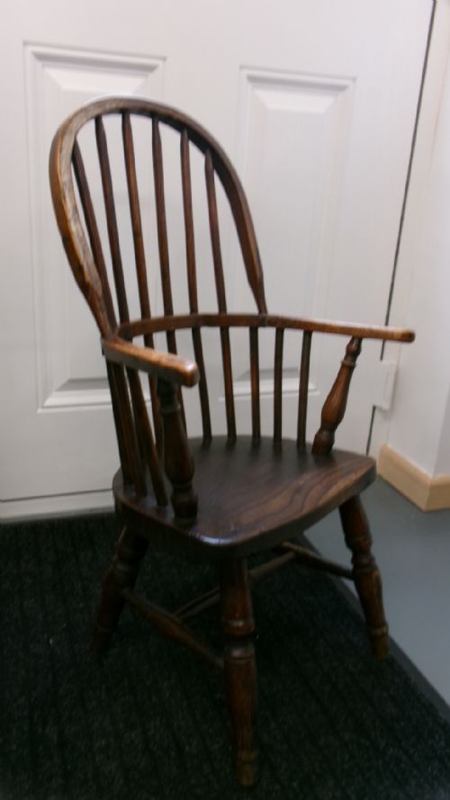 CIRCA 1790 CHILD'S STICK BACK WINDSOR CHAIR - ADDITIONAL PHOTO 1