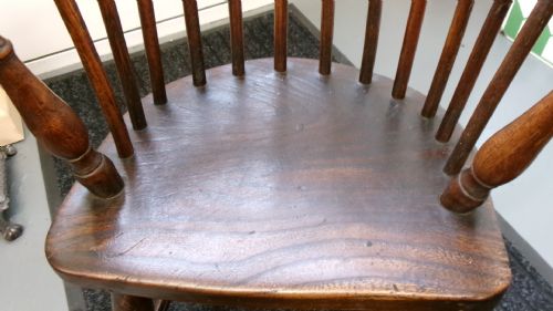 CIRCA 1790 CHILD'S STICK BACK WINDSOR CHAIR - ADDITIONAL PHOTO 5