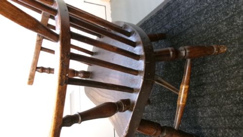 CIRCA 1790 CHILD'S STICK BACK WINDSOR CHAIR - ADDITIONAL PHOTO 6
