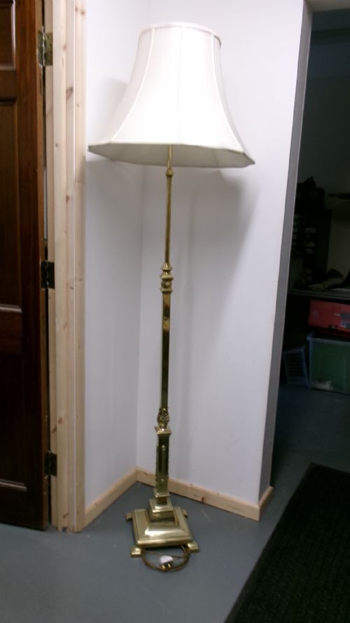 ADJUSTABLE BRASS 1920'S STANDARD LAMP WITH SHADE - ADDITIONAL PHOTO 6