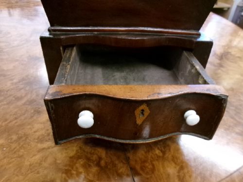 MAHOGANY 19TH CENTURY SQUARE PINCUSHION - ADDITIONAL PHOTO 2