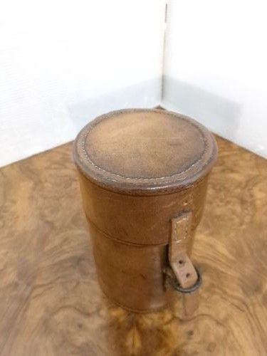 VICTORIAN ROUND LEATHER CASE WITH FOUR SILVER TOP FLASKS - ADDITIONAL PHOTO 2